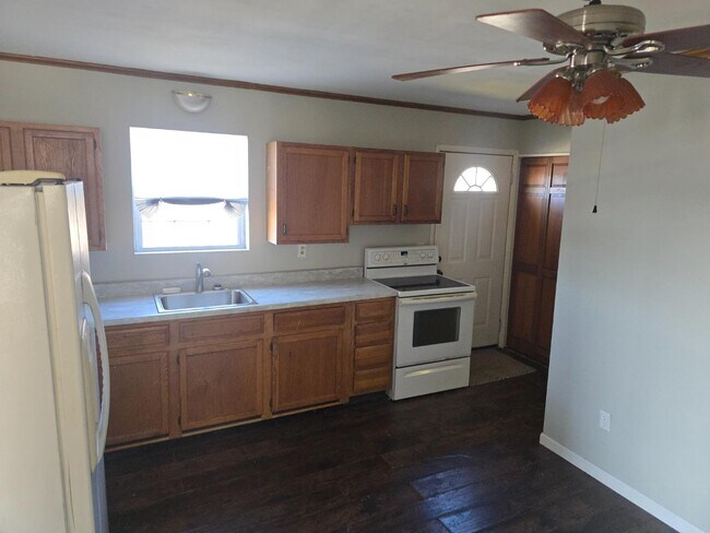 Building Photo - 2847 Renns Lake Ct