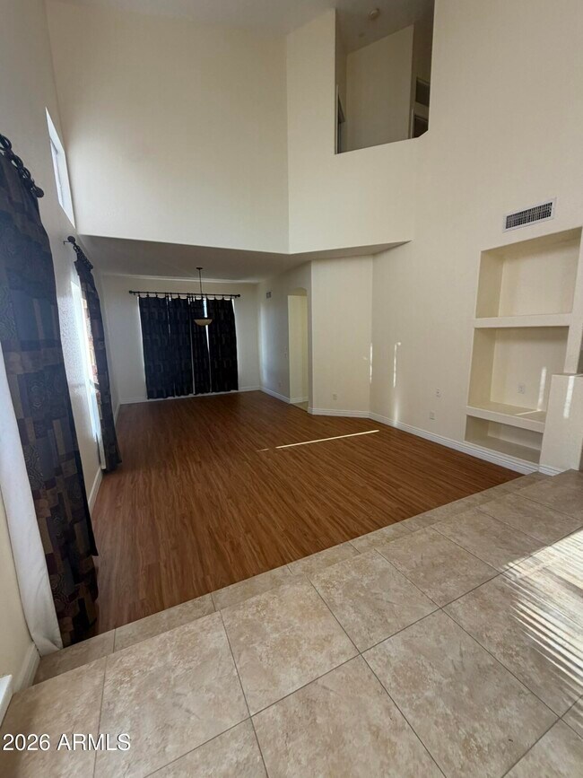 Building Photo - 7464 E Odessa Cir