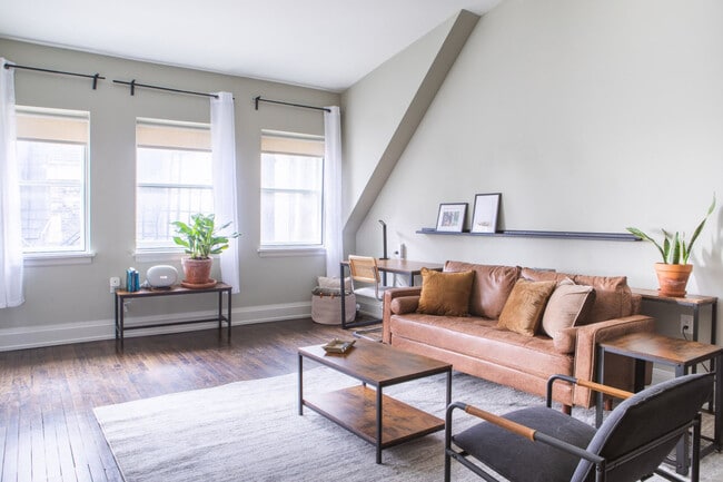 Building Photo - 225 E Michigan St