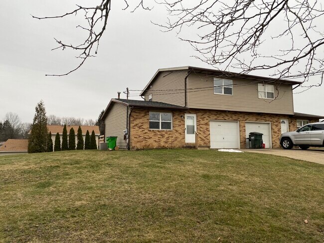 Foto del edificio - 1814 Lakeview Dr