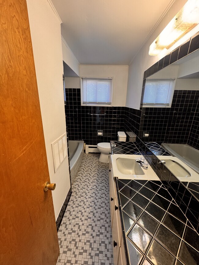 Foto del edificio - 3903 Erie St