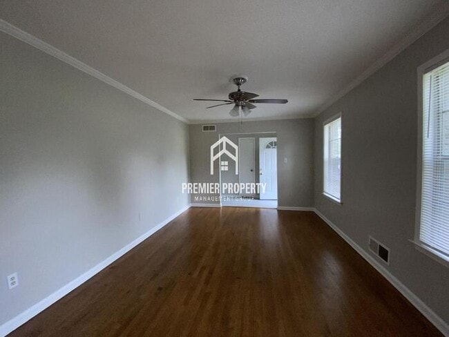 Building Photo - 3126 Bluefield St