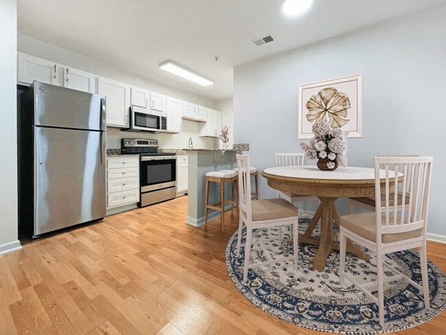 Photo - Harper Landing Apartments