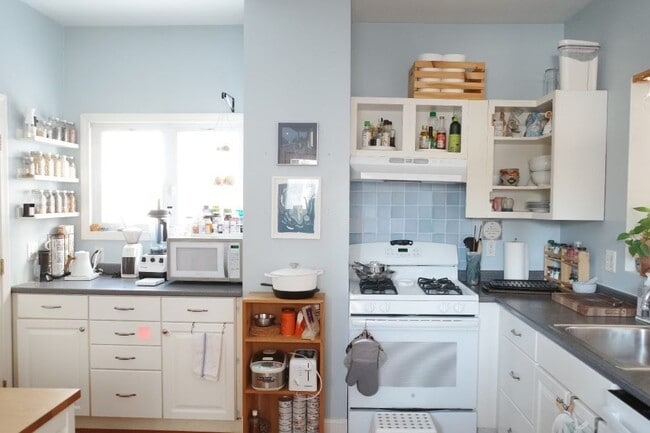 Building Photo - 50 Bartlett St