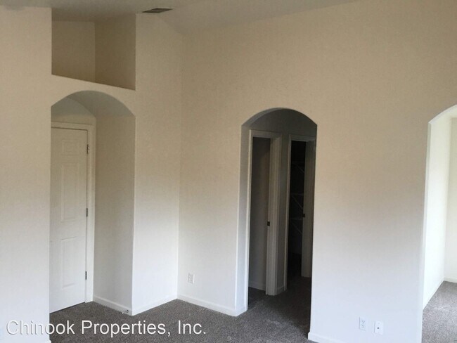 Foto del edificio - 3 br, 2.5 bath House - 1698 Riley Ln