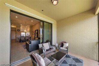 Building Photo - 9366 Pocida Ct