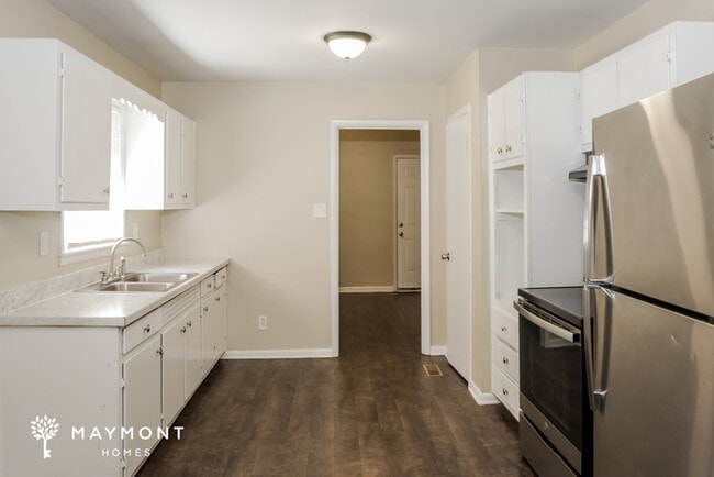 Building Photo - 3054 Boswell Dr NW