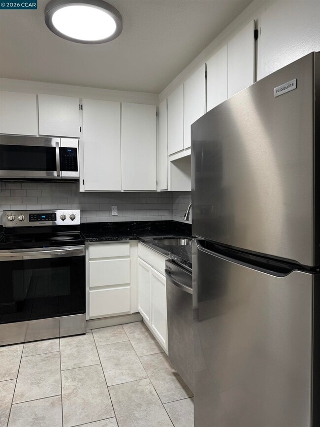 Foto del edificio - 1725 Landana Dr