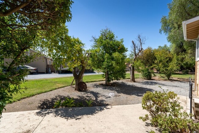 Building Photo - Historic Victorian Ranch Home