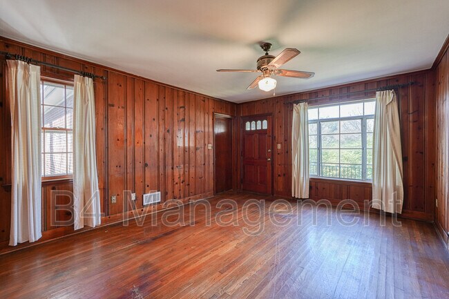 Foto del edificio - 826 Union St