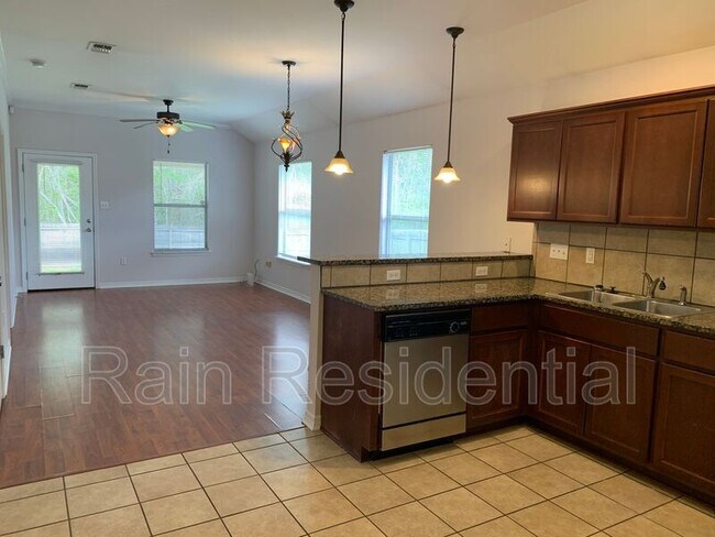 Building Photo - 13650 Lawton Ln