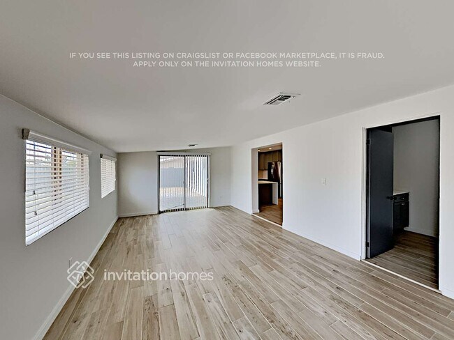 Foto del edificio - 1017 W Elna Rae St
