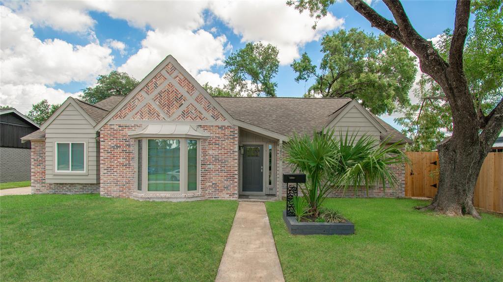 Foto principal - 6810 Northampton Way