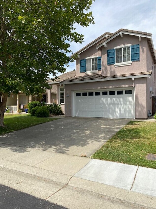 Primary Photo - West Roseville home