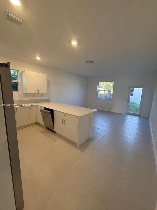 Foto del edificio - 16202 SW 147th Ave