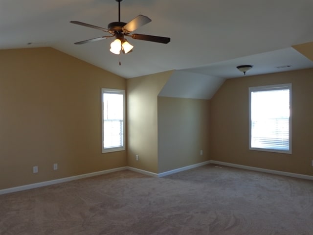 Building Photo - 131 Village Dr