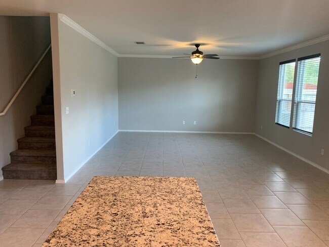Foto del edificio - *COMING SOON* MOVE IN SPECIAL Spacious 4-Bedroom Home Near Briggs Ranch – Loft, Covered Patio & M...