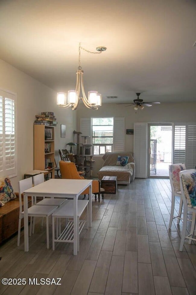 Building Photo - Great home in Madera Highlands!