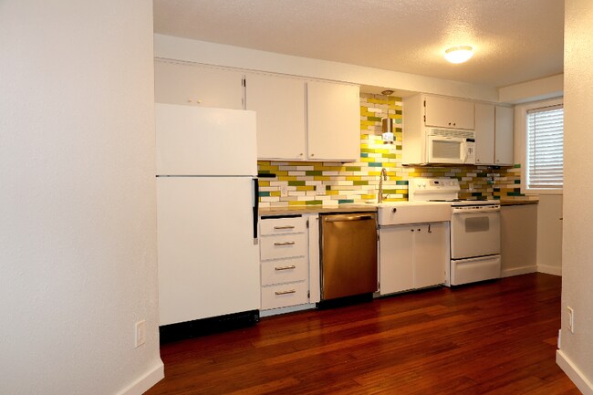 Building Photo - 12452 SE 110th Ct