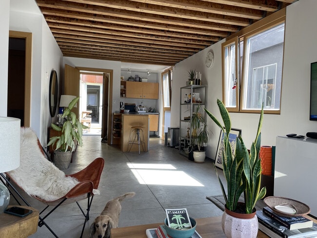 Living Room & Kitchen - 2423 Ocean Ave