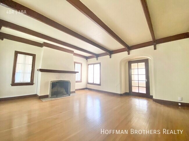 Building Photo - 753 S Ogden Dr Los Angeles, CA 90036