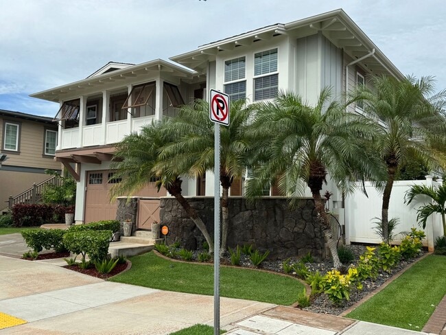 Building Photo - Ka Makana @ Hoakalei Golf Course front Upgraded Developer Model