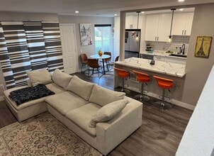 Building Photo - 3454 Castle Glen Dr