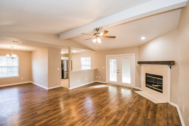 Building Photo - 11180 Barbizon Cir E