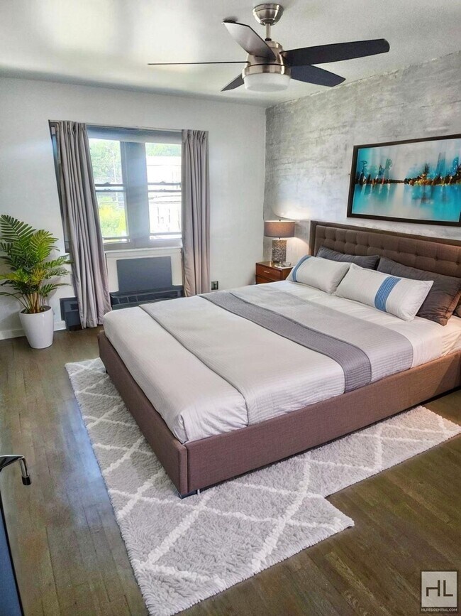 Foto del edificio - 44 STREET