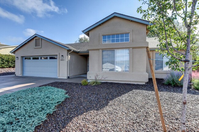 Building Photo - 3 Bedroom 2 Bath Home On North Side Of Pre...