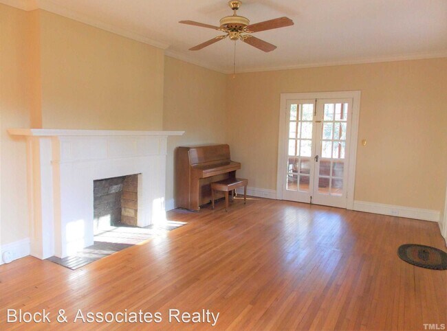 Building Photo - 3 br, 2 bath House - 202 East Park Drive