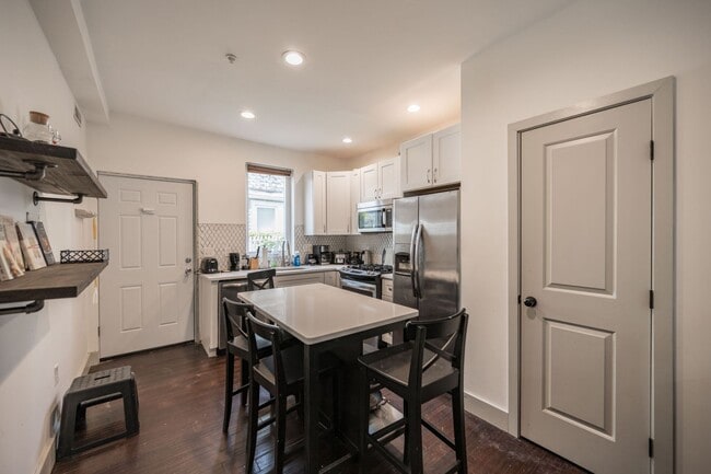 Photo - Modern Olde Kensington Home