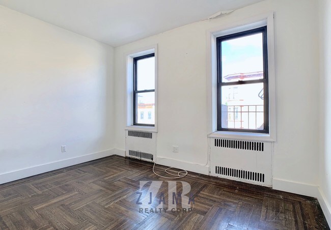 Building Photo - 283 Albany Ave