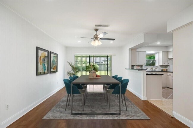 Building Photo - 6007 Claridge Dr