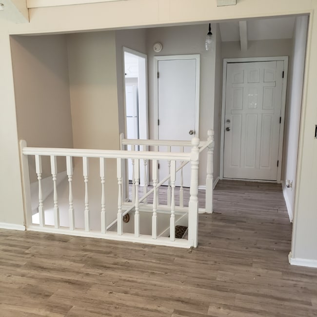 Building Photo - 8000 E 120th St