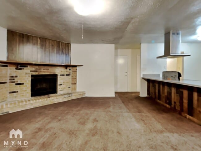 Foto del edificio - 14006 Pinewest Ct