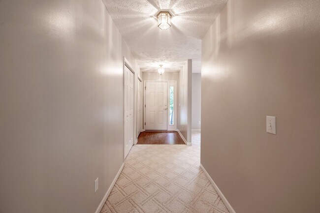 Foto del edificio - Beautiful home for rent in Vass!