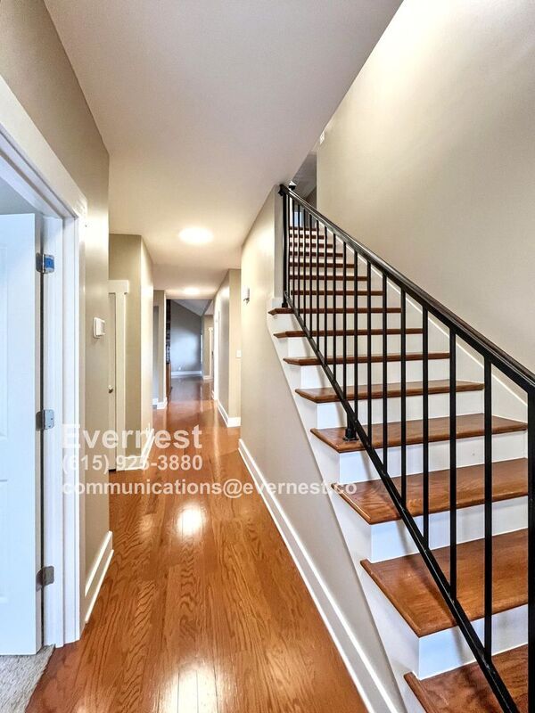 Building Photo - 146 John Duke Tyler Blvd
