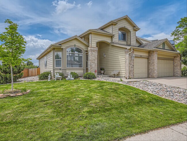 Building Photo - 9439 Desert Willow Trail