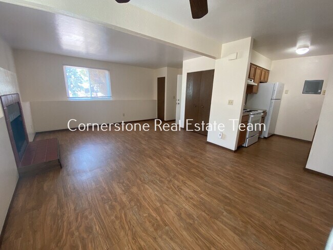 Foto del edificio - 2820 W Platte Ave