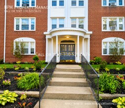 Building Photo - 3363 Warrensville Center Rd