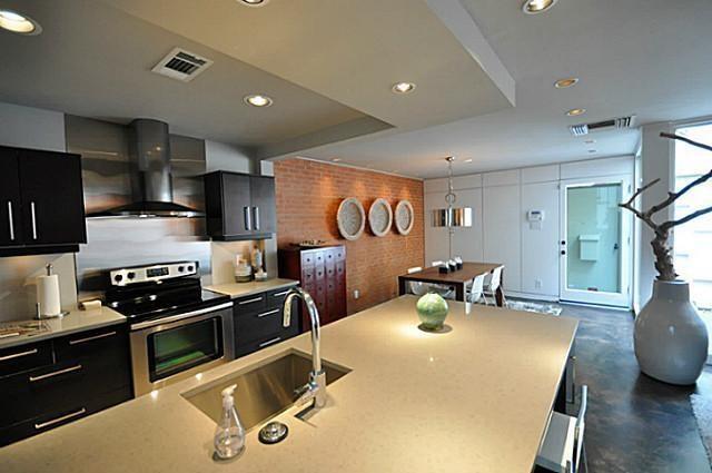 Foto del edificio - 3615 Gillespie St