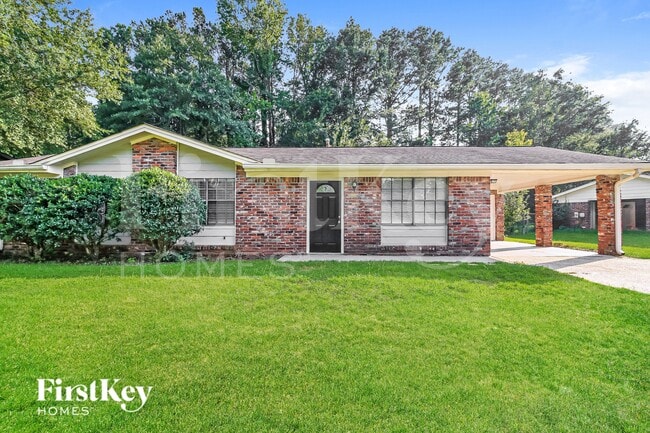 Building Photo - 230 Montego Cir