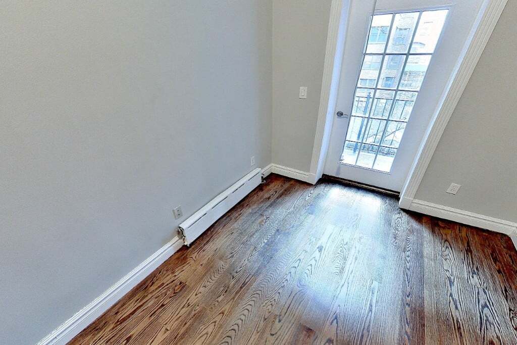 Foto del edificio - 138 E 16th St