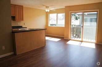 Building Photo - 3705 SE 35th Pl