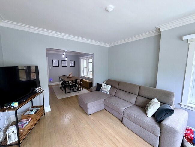 Foto del edificio - 6302 W Holbrook St