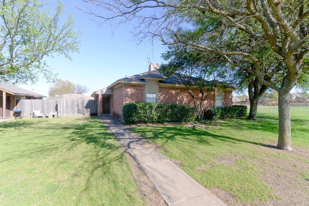 Primary Photo - 1754 Carrington Dr