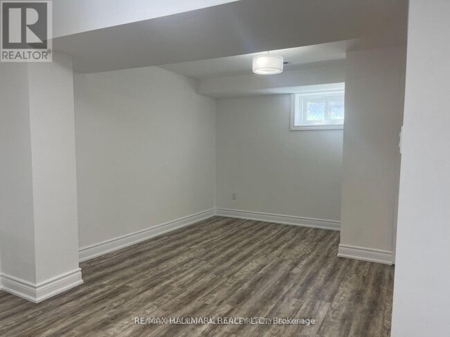 Building Photo - 29 Savona Dr