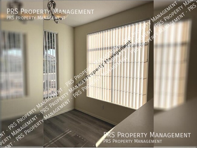 Building Photo - 5211 W Glenview Pl