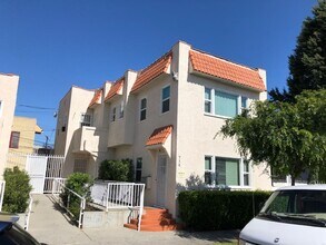 Building Photo - 714 Lime Ave